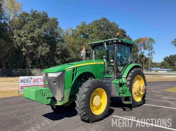 Main image John Deere 8285R